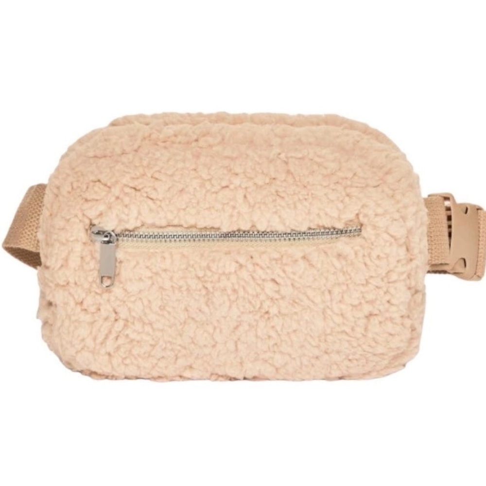 NWOT- Wild Fable Sherpa Belt Bag Fanny Pack